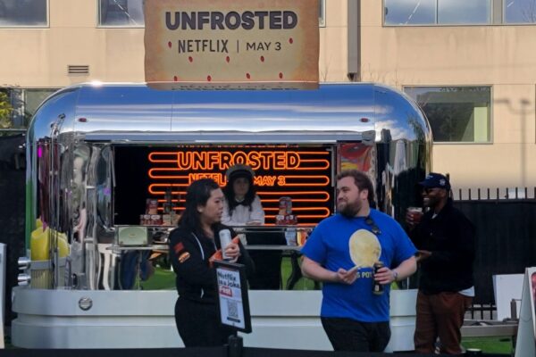 Experiential marketing fulfillment promotes new movie at Netflix event with free food