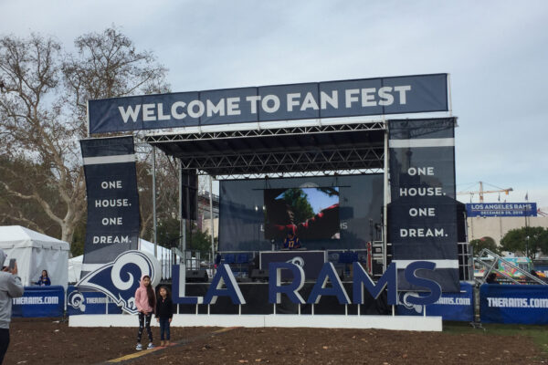 Rams_fanfest